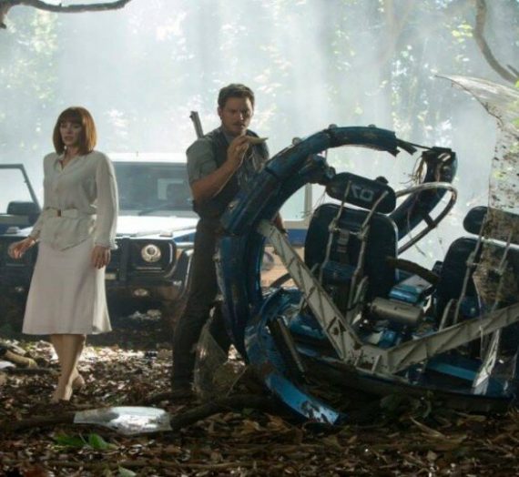 Jurassic World a cura di Giacomo Dorigo