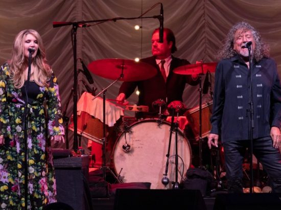 Robert Plant e Alison Krauss in ‘Can’t Let Go’ in anteprima a ‘CMT Crossroads’