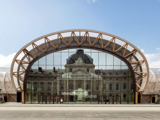 I commercianti francesi mettono in dubbio il futuro della FIAC, mentre la mostra di Art Basel a Parigi è sotto i riflettori